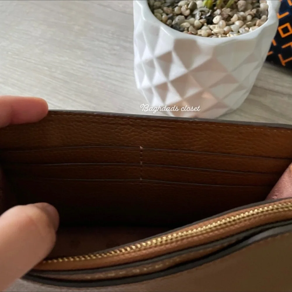 New , tory burch britten chain top handle Crossbody bag - Picture 9 of 12